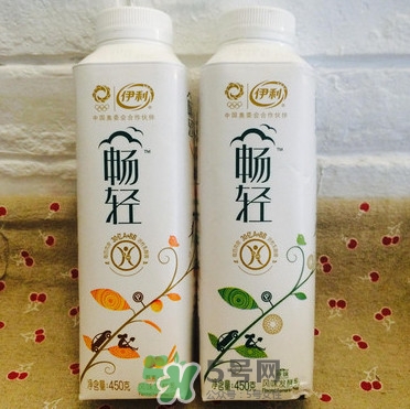  冠益乳和暢輕哪個好？冠益乳好還是暢輕好