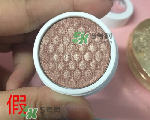 colourpop眼影真假怎么分辨？colourpop眼影真假對(duì)比