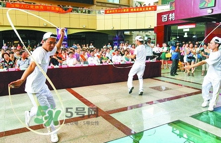 燴面怎么拉？燴面怎么和面