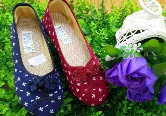 閏月鞋什么時候買2017？閏月鞋應(yīng)該買什么顏色？