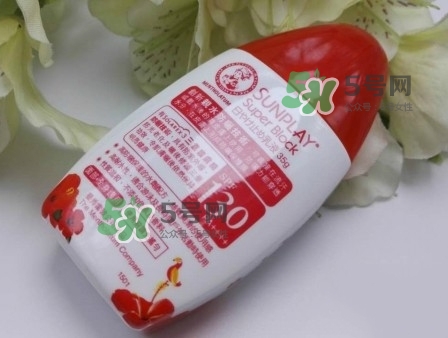 新碧戶外驕陽防曬乳防曬黑嗎？新碧戶外驕陽防曬乳能涂臉嗎