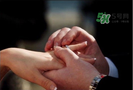 2017閏六月可以訂婚嗎？2017閏六月訂婚好嗎？