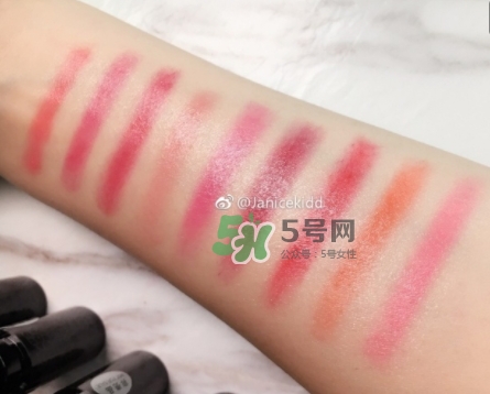 visee果凍夾心唇膏怎么樣？visee夾心唇膏色號試色