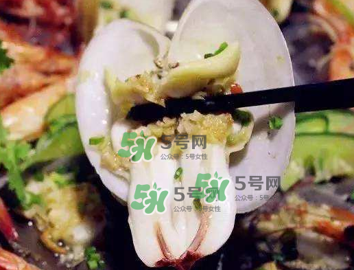 花蛤沒開口能吃嗎？花蛤不張嘴是不是死了？