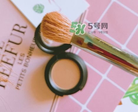mac焦點(diǎn)小眼影怎么樣？mac時(shí)尚焦點(diǎn)小眼影好用嗎