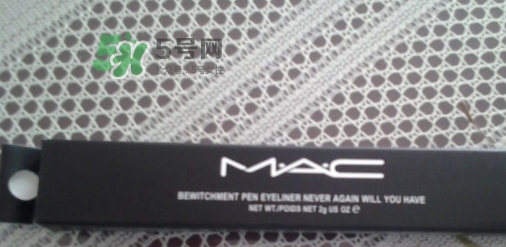 mac眼線液筆怎么用？mac魅可眼線液筆使用方法