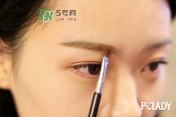 mac眉筆怎么用？mac魅可眉筆怎么削