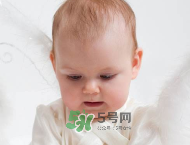 寶寶會尿頻嗎？孩子尿頻尿量少怎么辦？