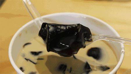 仙草凍怎么吃？仙草粉做的仙草凍怎么會(huì)有點(diǎn)苦