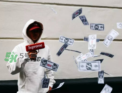 supreme噴錢槍多少錢？supreme鈔票槍價(jià)格