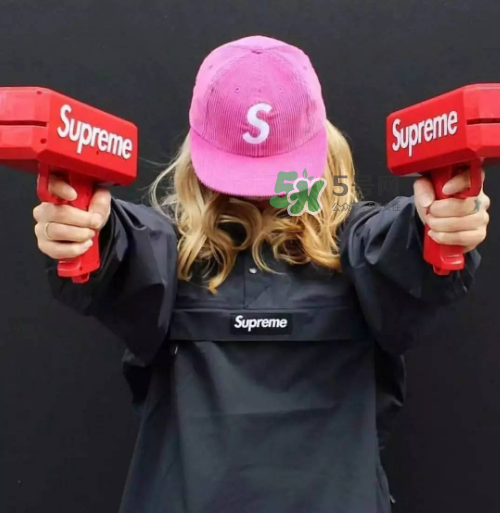 supreme噴錢槍多少錢？supreme鈔票槍價(jià)格