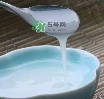 仙草凍熬好多久能成型？仙草凍添加什么才會結(jié)凍
