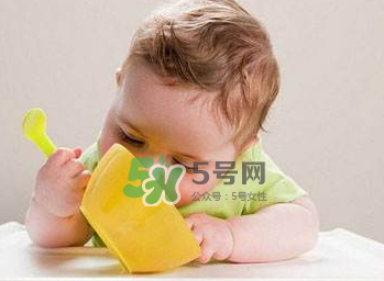 對(duì)寶寶大腦好的食物有哪些？寶寶吃什么補(bǔ)腦？