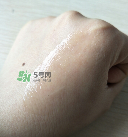 溫碧泉明星復(fù)合水精華多少錢？溫碧泉明星復(fù)合水精華價格