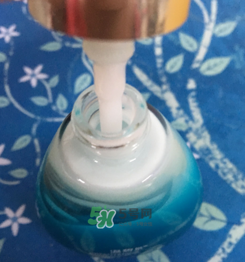 溫碧泉明星復(fù)合水精華怎么用？溫碧泉明星復(fù)合水精華用法