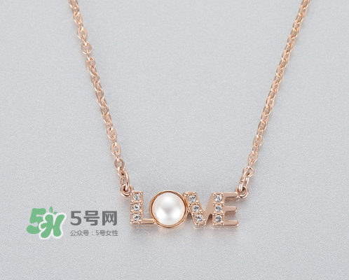 施華洛世奇七夕字母項鏈多少錢？施華洛世奇七夕字母項鏈專柜價格