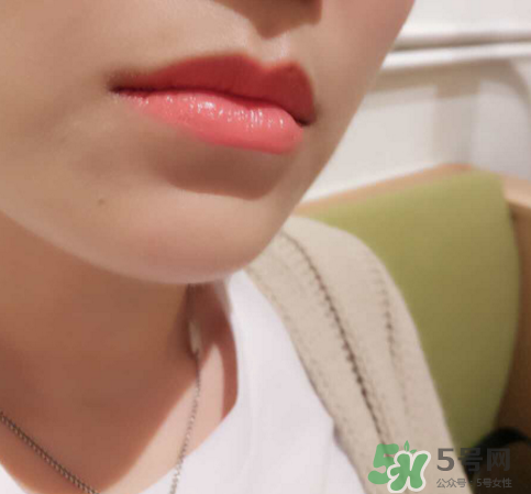 tf白管05是什么顏色？tom ford白管05適合黃皮嗎？