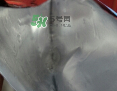 小迷糊玻尿酸竹炭面膜怎么樣？小迷糊黑面膜好用嗎