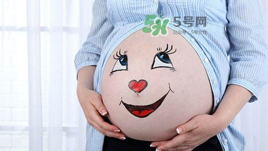 胎教可以聽流行歌曲嗎？如何判斷寶寶喜歡什么類型的胎教音樂