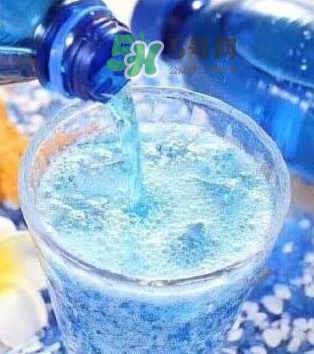 藍色可樂只有印尼有嗎？巴厘島藍色可樂多少錢？