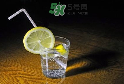 蘇打水怎么做飲料？檸檬蘇打水怎么做