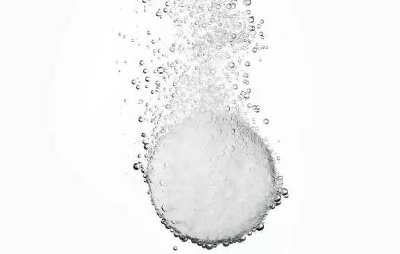 蘇打水是碳酸飲料嗎？蘇打水和碳酸飲料的區(qū)別