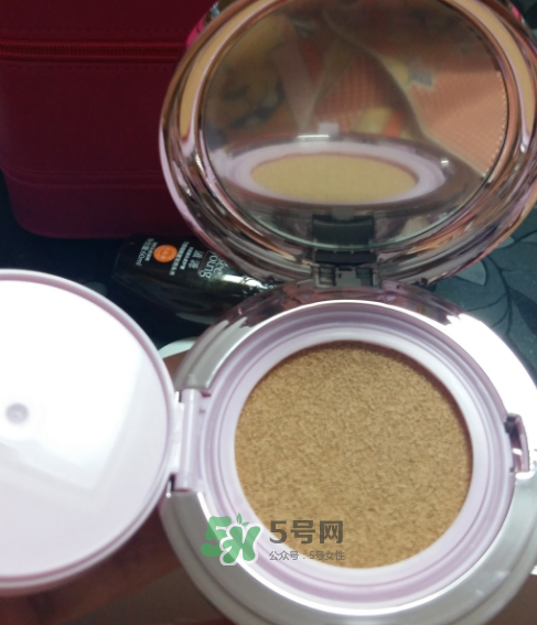 歐詩漫氣墊cc霜怎么樣？歐詩漫氣墊cc霜好用嗎？