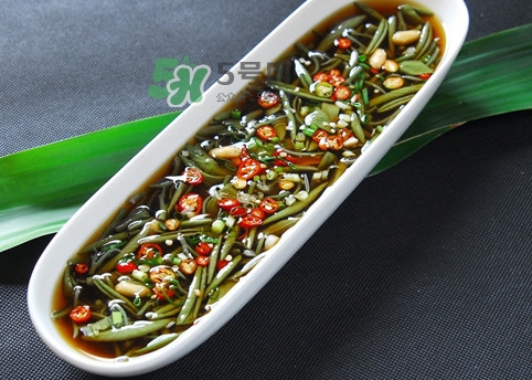 莼菜是發(fā)物嗎？莼菜涼拌要過開水嗎