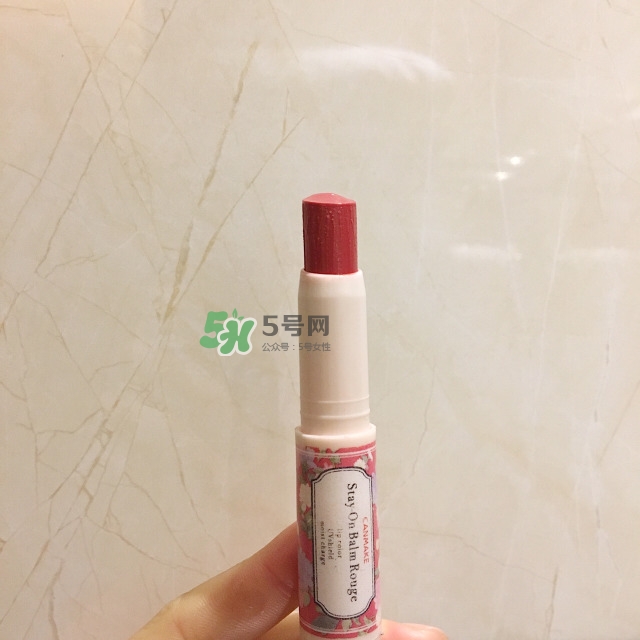 保濕口紅哪個(gè)牌子好？什么牌子的口紅保濕效果好