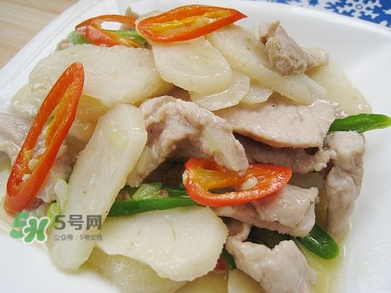 荸薺怎么煮好吃又有營養(yǎng)？荸薺怎么清洗干凈？