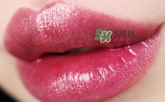 雅詩(shī)蘭黛戀愛唇膏試色 雅詩(shī)蘭黛pure color love戀愛唇膏色號(hào)