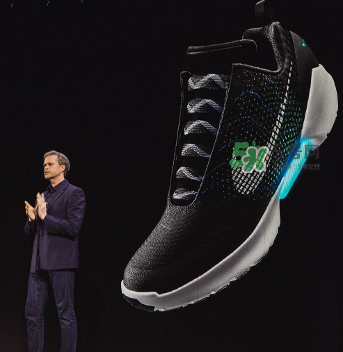 nike hyperadapt 1.0國內(nèi)什么時(shí)候發(fā)售？耐克自動(dòng)系鞋帶鞋國內(nèi)發(fā)售時(shí)間