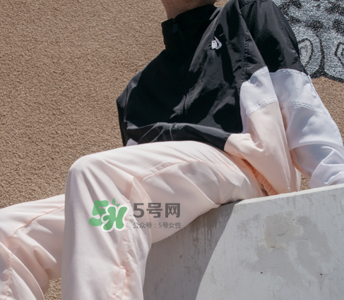 nikelab2017秋冬heritage復(fù)古運(yùn)動服怎么樣？