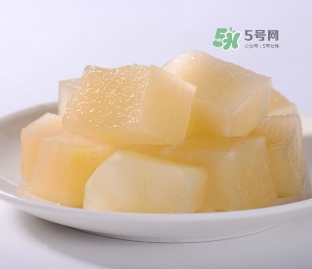 雪蓮果有點苦怎么回事？雪蓮果黑了能吃嗎？