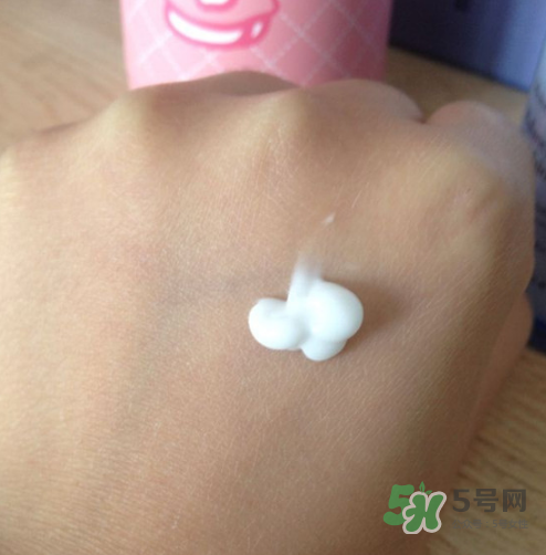 蘭芝水凝透潤保濕乳多少錢？蘭芝水凝透潤保濕乳價格