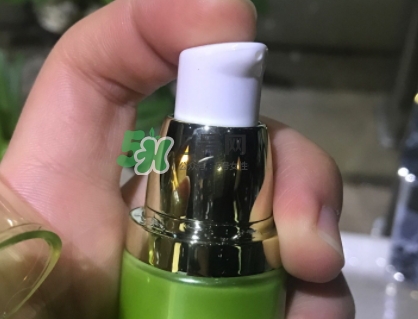 百雀羚眼霜怎么用？百雀羚眼霜怎么打開
