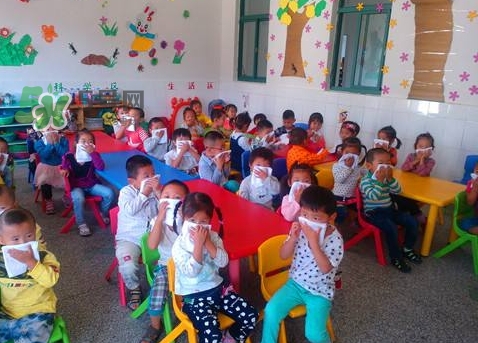 第一次送孩子去幼兒園，你是哪種家長(zhǎng)？