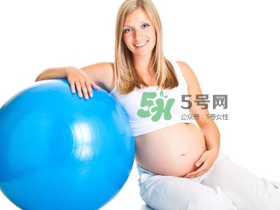 順產(chǎn)前做什么運(yùn)動(dòng)生得快？順產(chǎn)前吃什么有助分娩？