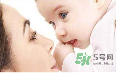 順產(chǎn)時(shí)會(huì)不會(huì)拉屎？順產(chǎn)時(shí)如何用力？