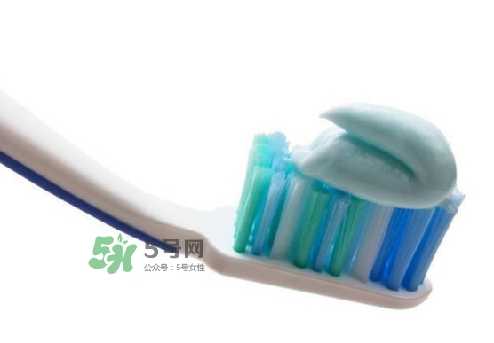5元25元牙膏有什么區(qū)別？如何挑選合適的牙膏