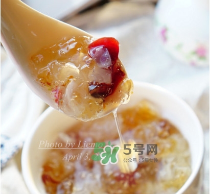 皂角米能和桂圓一起煮嗎？皂角米不能和什么一起吃