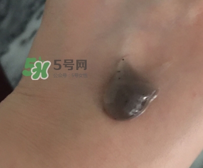 韓后茶蕊去角質(zhì)素怎么用？韓后茶蕊亮滑去角質(zhì)素用法