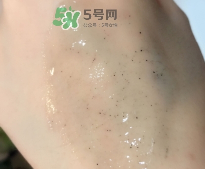 韓后茶蕊亮滑去角質(zhì)素怎么樣？韓后茶蕊亮滑去角質(zhì)素功效
