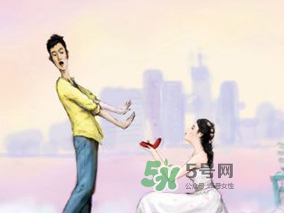 女生怎么撩男生？女生如何追到男神？