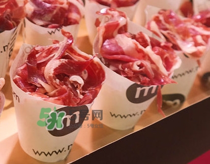 一次性紙杯能做蛋糕嗎？一次性紙杯可以放微波爐嗎？