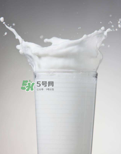 胃病患者適合長期喝牛奶嗎？胃病喝酸奶還是牛奶？