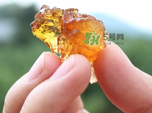 桃膠一次食用量多少？桃膠多吃有什么危害