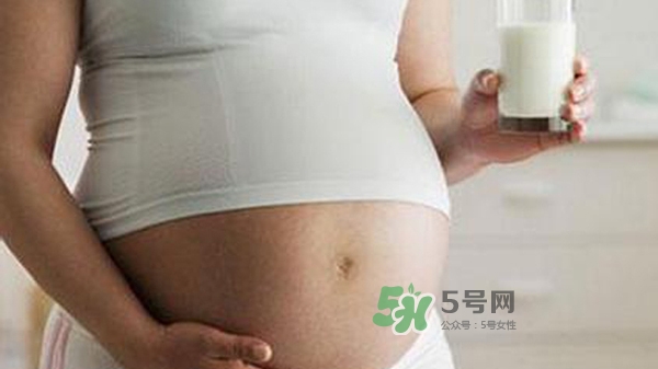 孕婦補(bǔ)鈣過量會有什么癥狀？孕婦補(bǔ)鈣過量有什么害處？