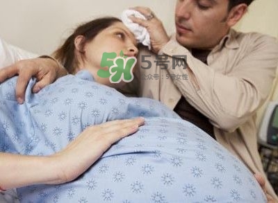 順產(chǎn)時(shí)要注意什么？順產(chǎn)后要注意哪些事項(xiàng)？