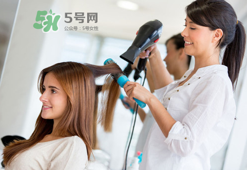 孕婦可以用冷水洗頭嗎？孕婦洗頭可以按摩嗎？